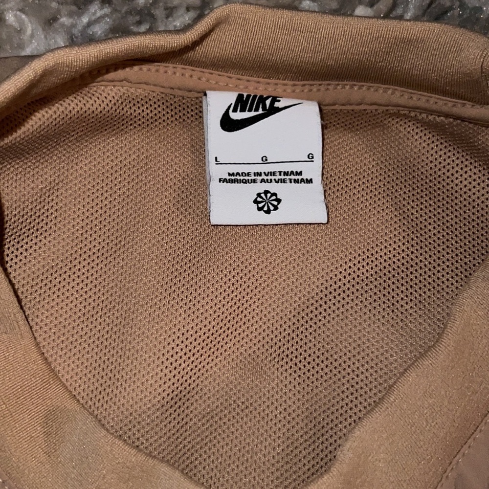Nike Jersey Top - Picture 2 of 2
